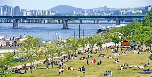 Han River